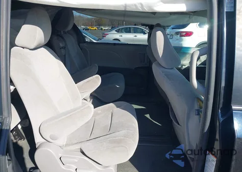 2016 Toyota Sienna Le 8 Passenger из США, поврежденный, VIN 5TDKK3DC6GS725084